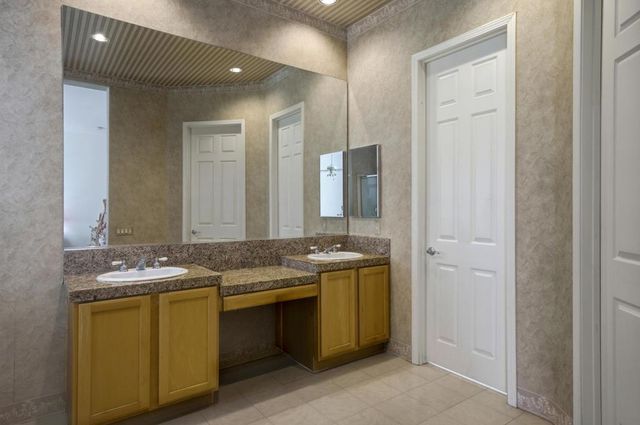 133 Vista Royale, Palm Desert, CA 92260