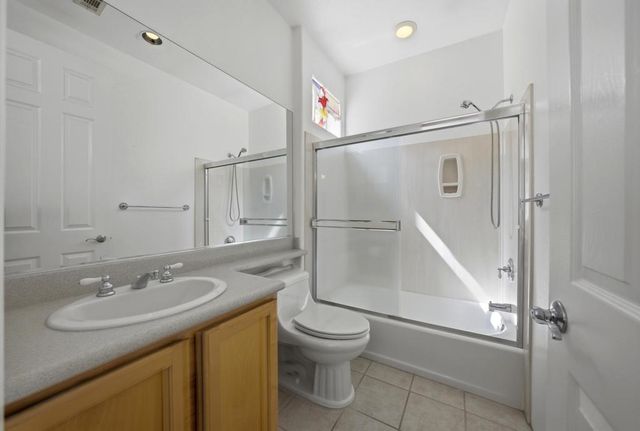 133 Vista Royale, Palm Desert, CA 92260