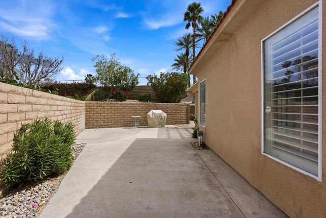 133 Vista Royale, Palm Desert, CA 92260