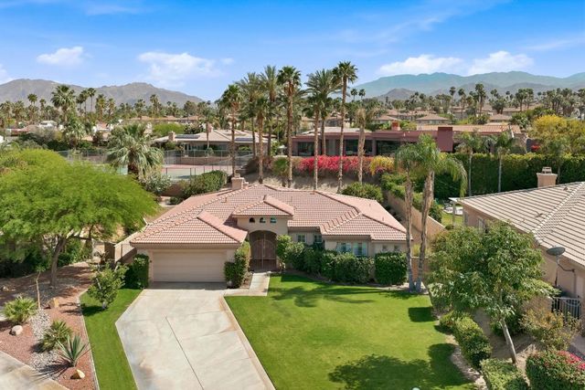133 Vista Royale, Palm Desert, CA 92260