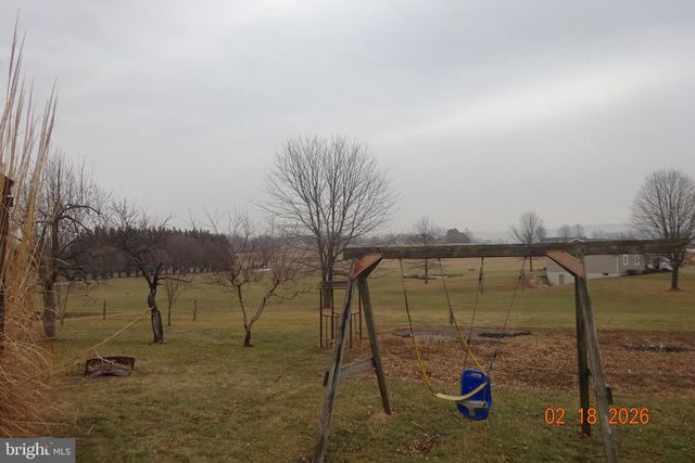 7064 OLDE SCOTLAND ROAD, Shippensburg, PA 17257