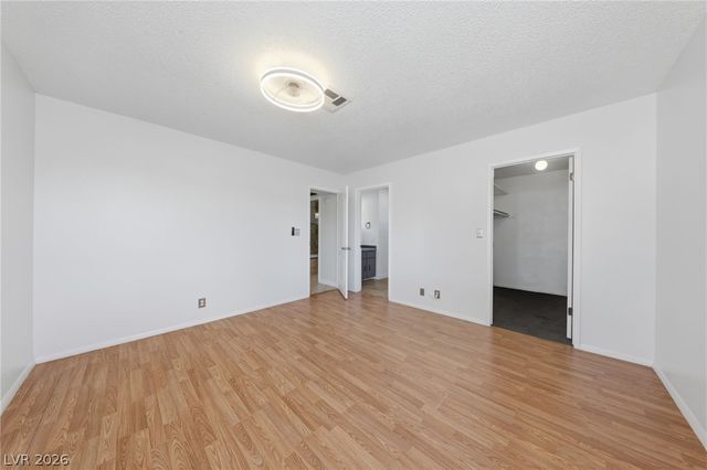 6811 Soldela Drive, Las Vegas, NV 89156