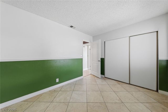 6811 Soldela Drive, Las Vegas, NV 89156