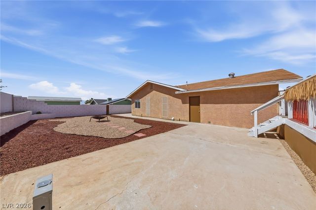 6811 Soldela Drive, Las Vegas, NV 89156