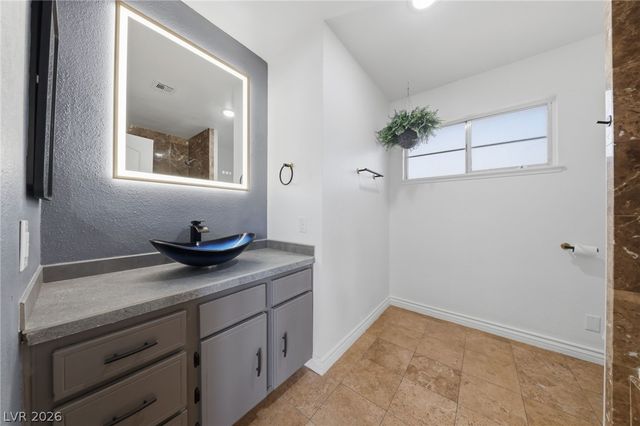 6811 Soldela Drive, Las Vegas, NV 89156