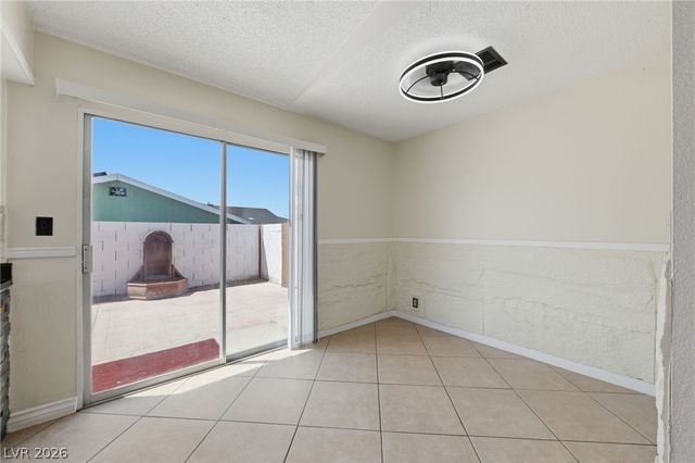 6811 Soldela Drive, Las Vegas, NV 89156