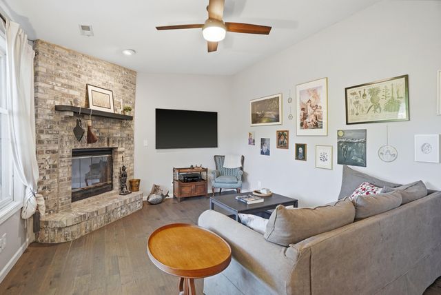 408 CEDAR LN, Columbia, MO 65201