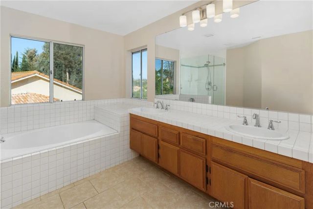 39600 Glenwood Court, Murrieta, CA 92563