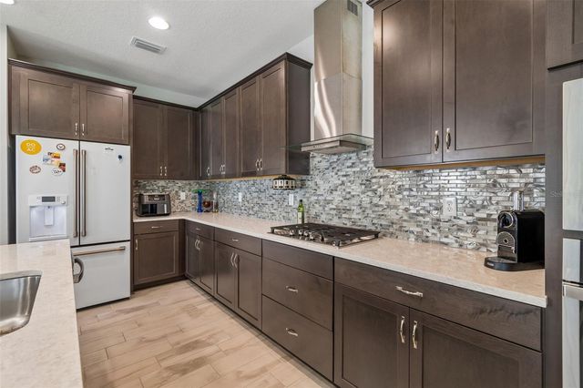 12453 HORSESHOE BEND DRIVE, Lithia, FL 33547