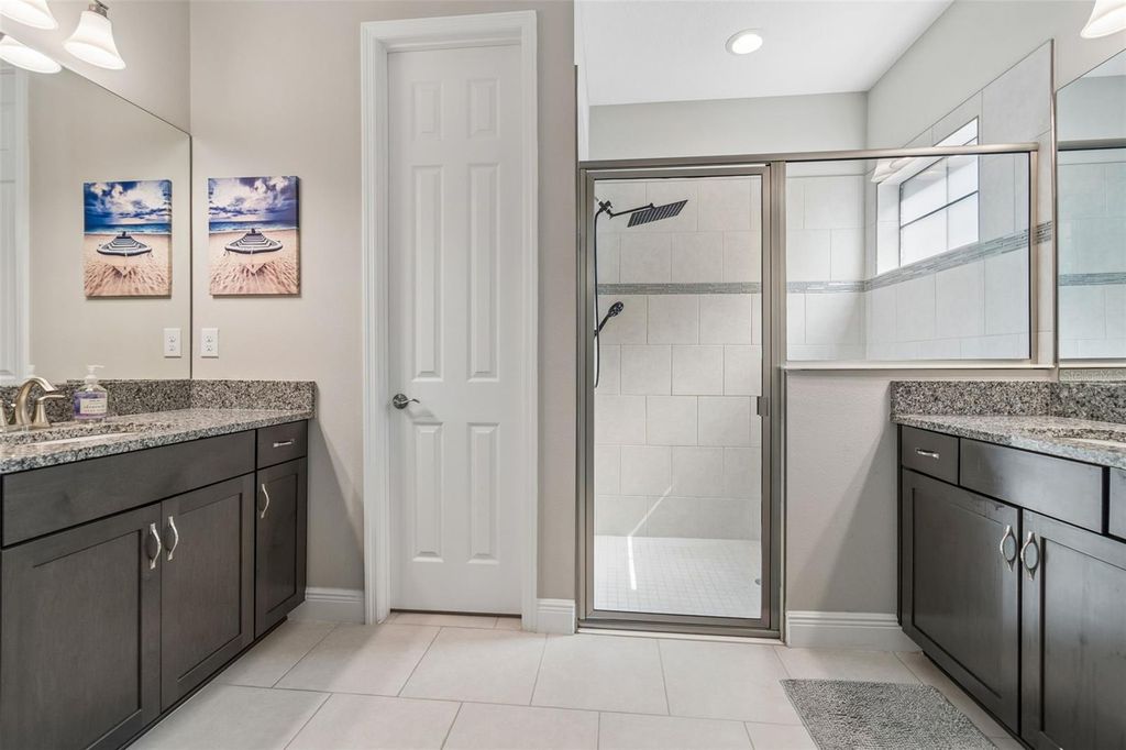 Image 26 of property listing at 12453 HORSESHOE BEND DRIVE, Lithia, FL 33547