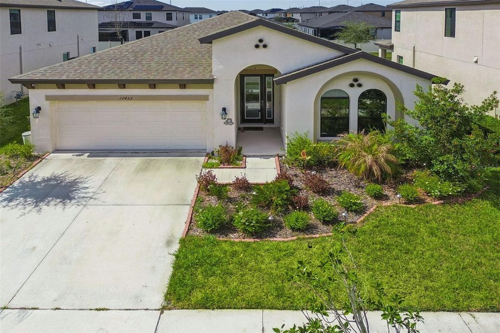 Image 47 of property listing at 12453 HORSESHOE BEND DRIVE, Lithia, FL 33547