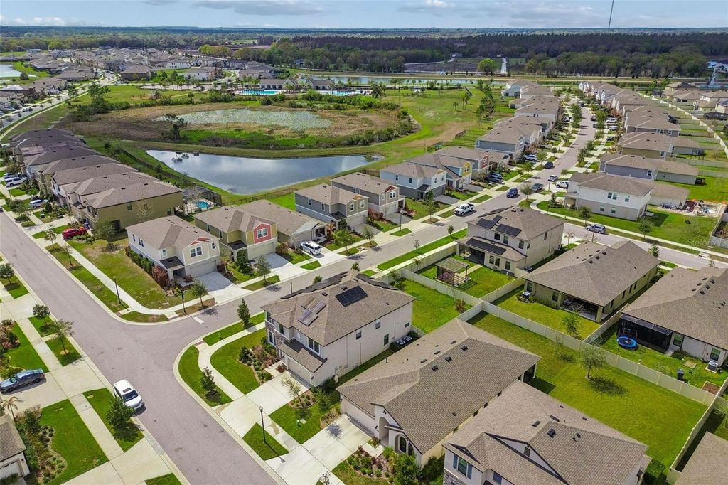 Image 56 of property listing at 12453 HORSESHOE BEND DRIVE, Lithia, FL 33547