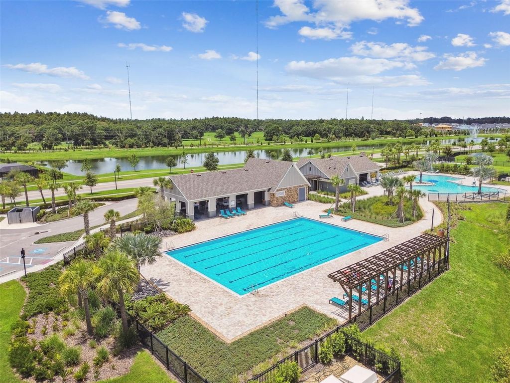 Image 69 of property listing at 12453 HORSESHOE BEND DRIVE, Lithia, FL 33547