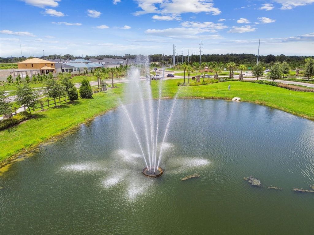 Image 73 of property listing at 12453 HORSESHOE BEND DRIVE, Lithia, FL 33547