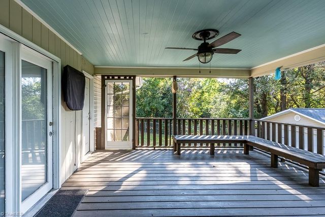 1910 Darwick Road, Winston-salem, NC 27127