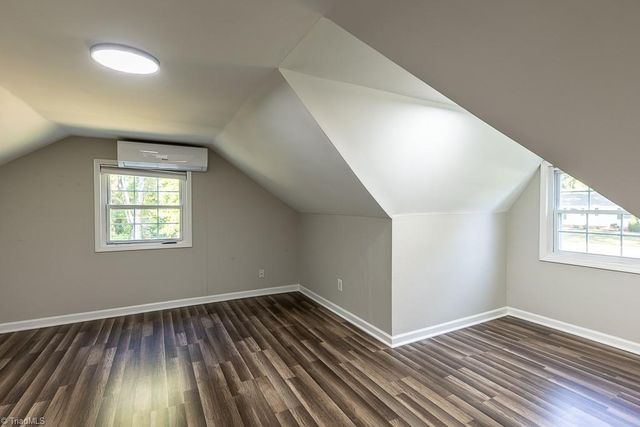 1910 Darwick Road, Winston-salem, NC 27127