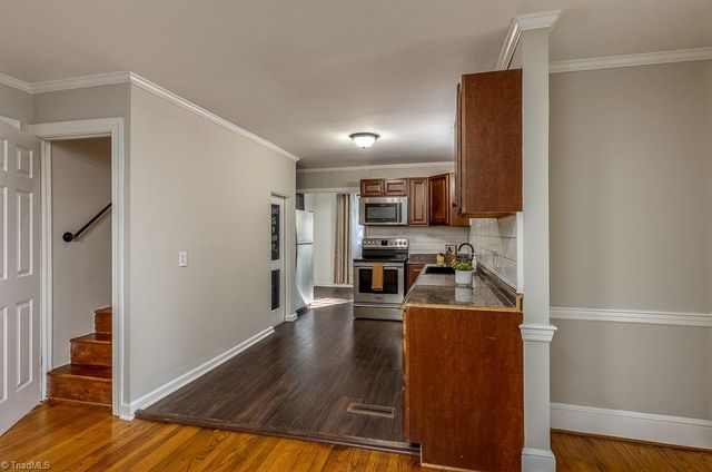 1910 Darwick Road, Winston-salem, NC 27127