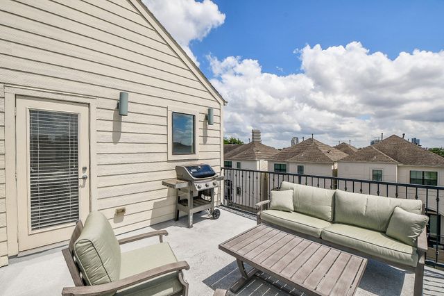 1204 Fowler Street, Houston, TX 77007