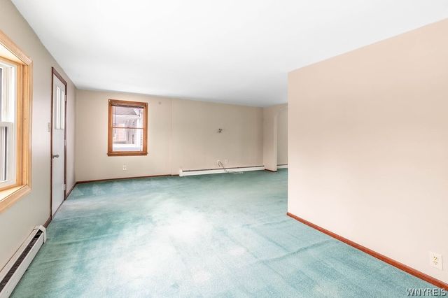 39 Walter Avenue, Tonawanda, NY 14150