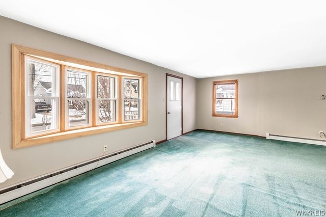 39 Walter Avenue, Tonawanda, NY 14150