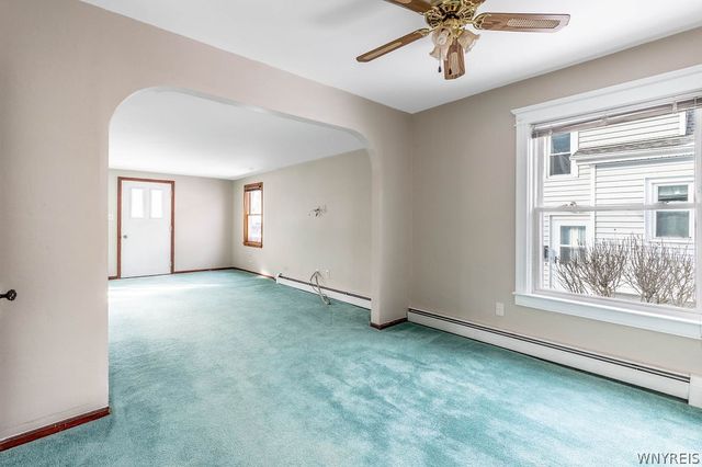 39 Walter Avenue, Tonawanda, NY 14150