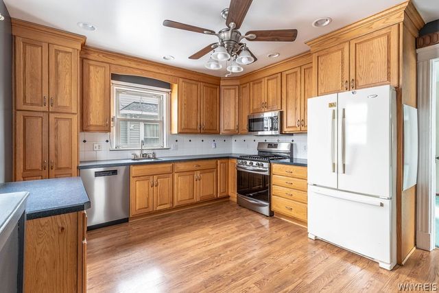 39 Walter Avenue, Tonawanda, NY 14150