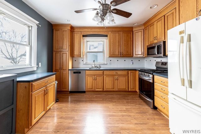 39 Walter Avenue, Tonawanda, NY 14150