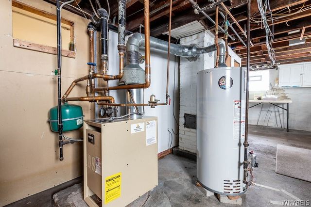 39 Walter Avenue, Tonawanda, NY 14150