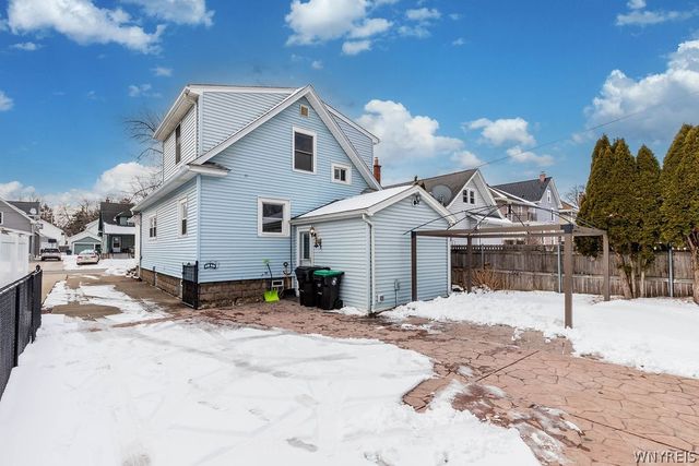 39 Walter Avenue, Tonawanda, NY 14150