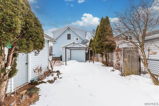 39 Walter Avenue, Tonawanda, NY 14150