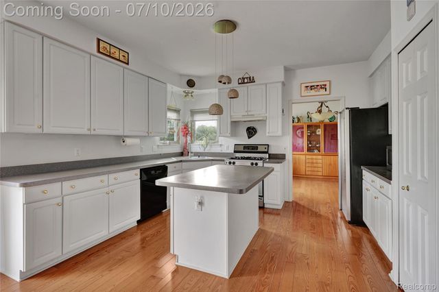 3200 Appleridge Drive, Pittsfield Charter Township, MI 48103