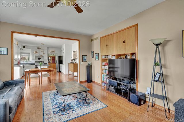 3200 Appleridge Drive, Pittsfield Charter Township, MI 48103