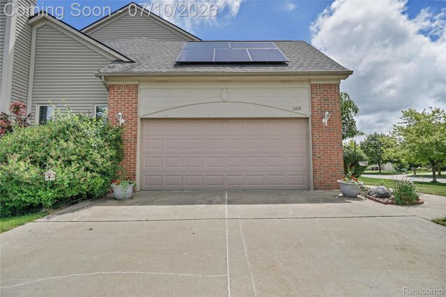 3200 Appleridge Drive, Pittsfield Charter Township, MI 48103
