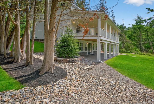 2489 NY-42, Forestburgh, NY 12777