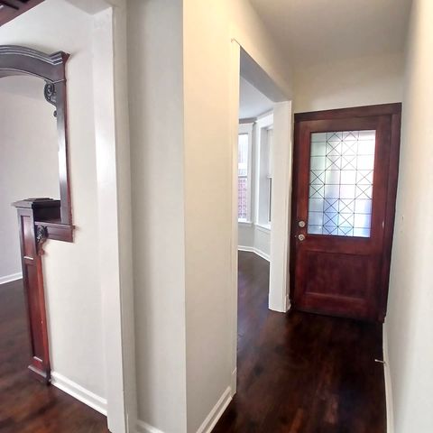 2765 W Francis Place 1, Chicago, IL 60647