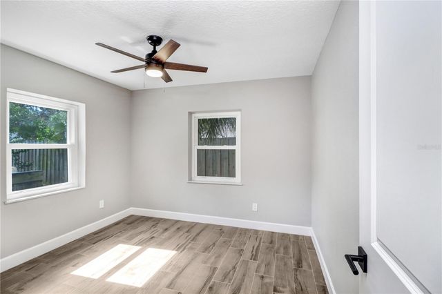 4018 S WEST SHORE BOULEVARD, Tampa, FL 33611