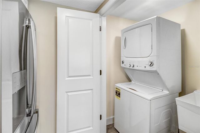 4018 S WEST SHORE BOULEVARD, Tampa, FL 33611