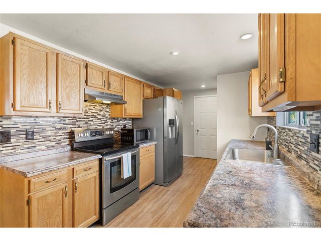 8038 Clay St, Westminster, CO 80031