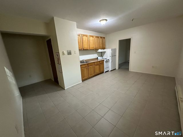 1660 East Main Street 1B, Waterbury, CT 06705