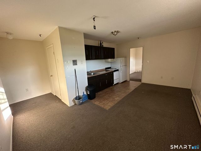 1660 East Main Street 1B, Waterbury, CT 06705