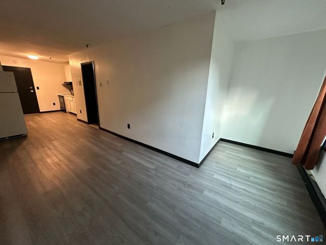 1660 East Main Street 1B, Waterbury, CT 06705