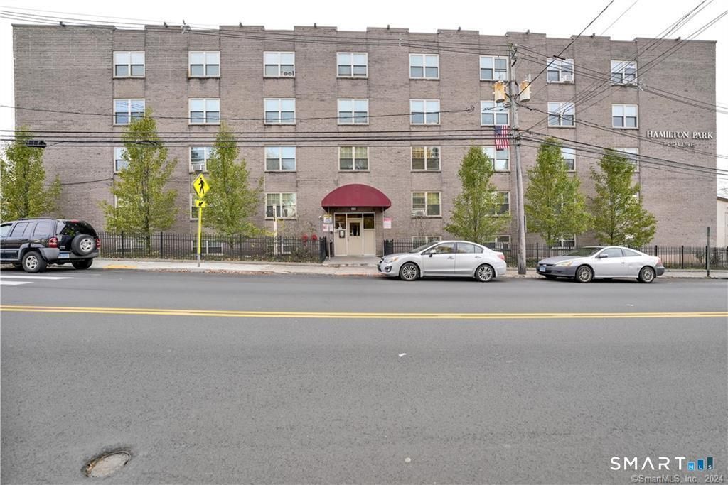 1660 East Main Street 1B, Waterbury, CT 06705