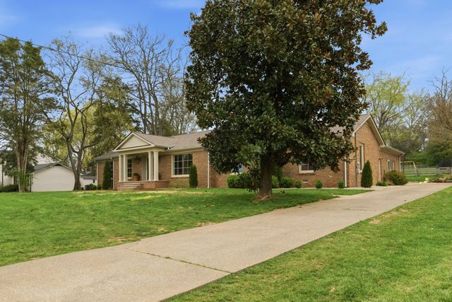 708 Wilson Pike, Brentwood, TN 37027