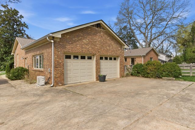 708 Wilson Pike, Brentwood, TN 37027
