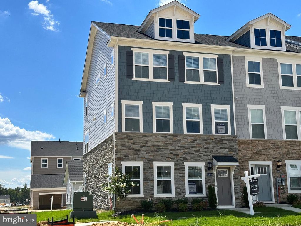 10729 MILLPORT ST, White Plains, MD 20695