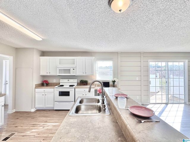 152 TOWN CREEK LANE, Talladega, AL 35160