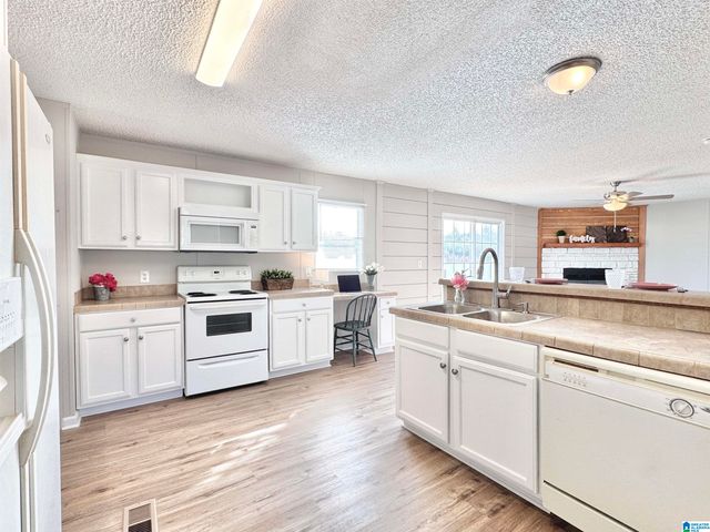 152 TOWN CREEK LANE, Talladega, AL 35160