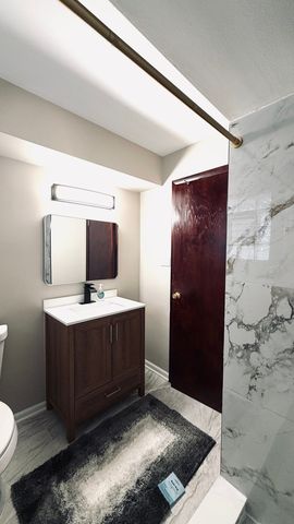 9323 S 80th Court, Hickory Hills, IL 60457