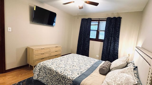 9323 S 80th Court, Hickory Hills, IL 60457