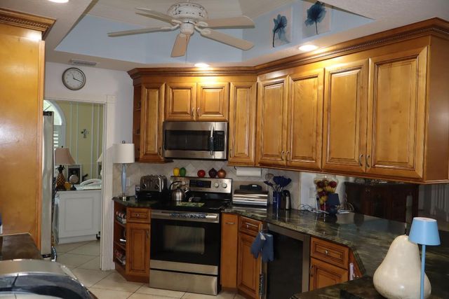 8259 Nevis Place, Wellington, FL 33414